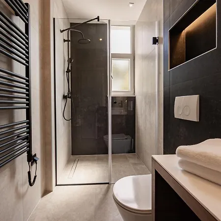 Caldo Luxury 4* Split